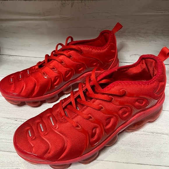 Nike Other - Nike Air Vapormax Plus